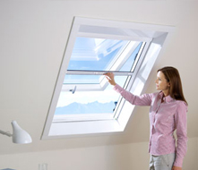 Insektenschutz Dachfensterrollo